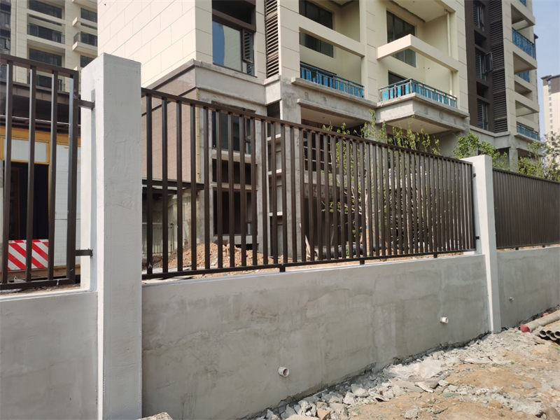圍墻護欄
