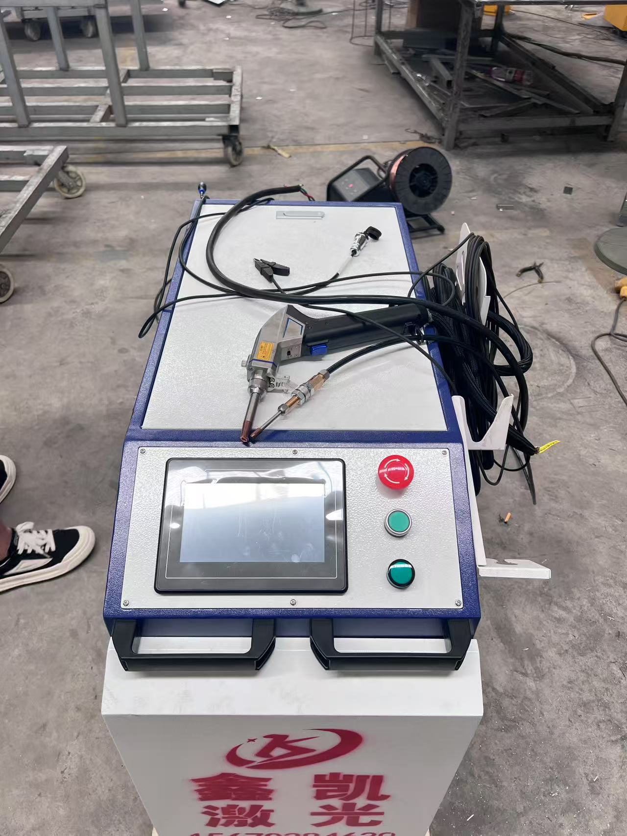 激光焊接機(jī)